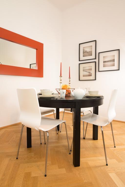 Central Vienna-Living Chambre photo