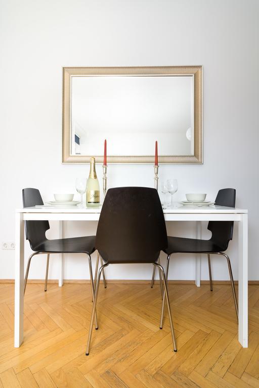 Central Vienna-Living Chambre photo